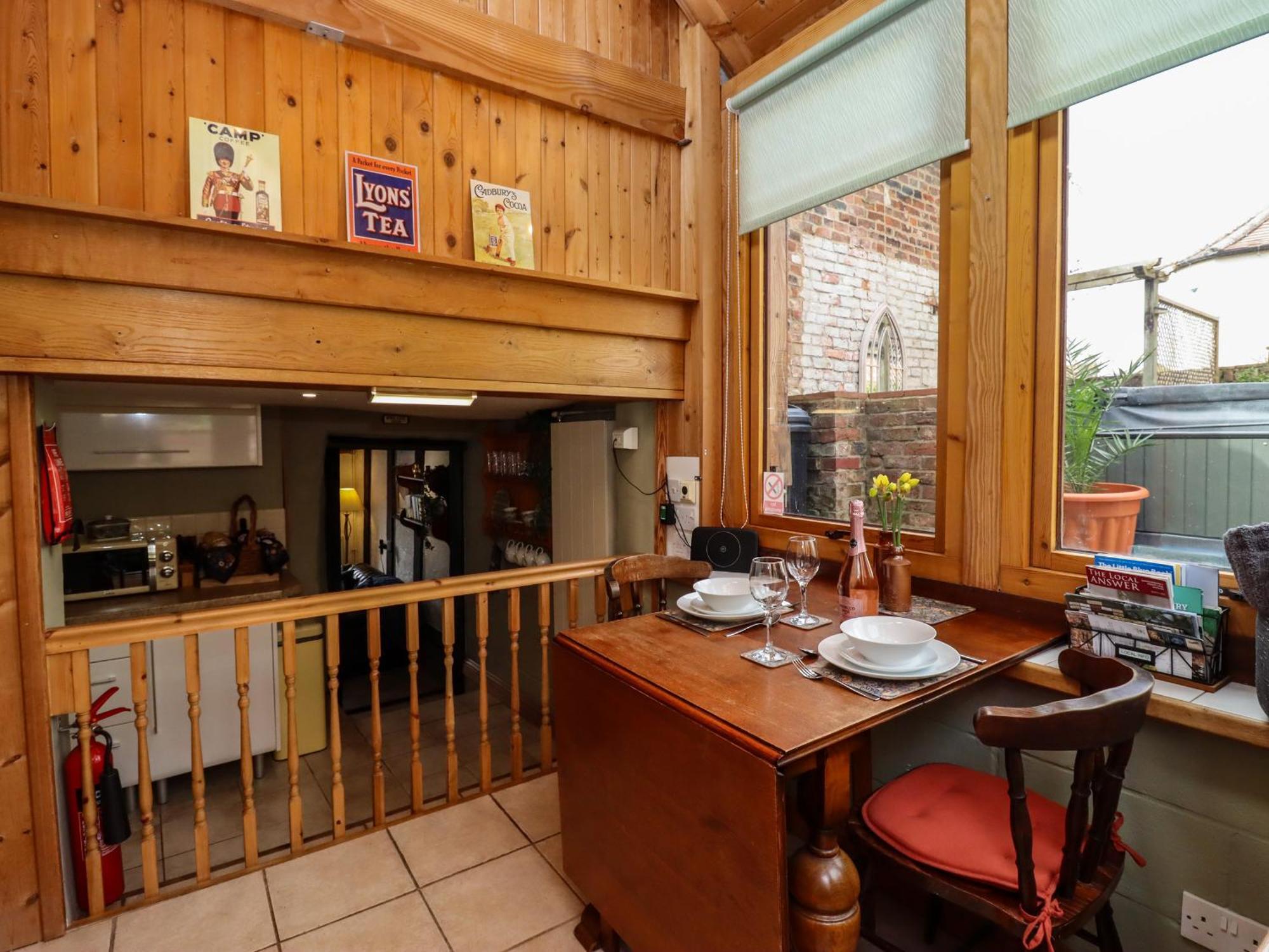 Runnymede Villa ทุกส์แบร์รี ภายนอก รูปภาพ